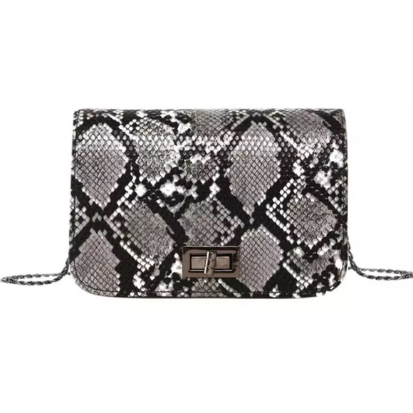 Handbags - 👛 Small Vegan Snakeskin Crossbody Purse 👛